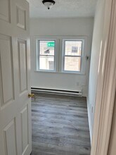 4944 N Broad St, Unit 3F in Philadelphia, PA - Foto de edificio - Building Photo