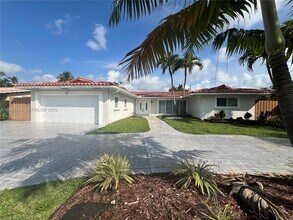 4233 Jackson St in Hollywood, FL - Building Photo - Building Photo