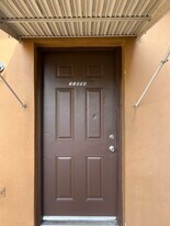 7150 SW 22nd St, Unit 7150A in Miami, FL - Building Photo