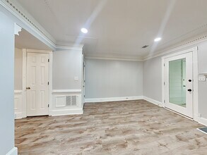 325 Towergate Pl in Atlanta, GA - Building Photo - Building Photo