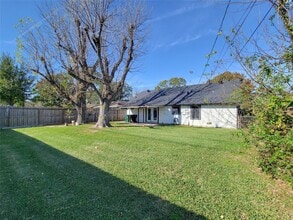 8527 Kempridge St in Houston, TX - Building Photo - Building Photo