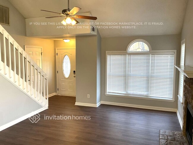 102 Hillcrest Dr in Canton, GA - Building Photo - Building Photo