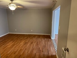 7932 Whitcomb St in Merrillville, IN - Building Photo - Building Photo