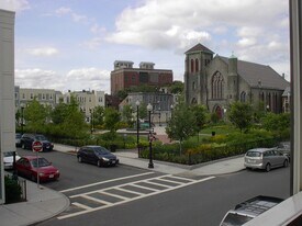 21 Havre St, Unit 2 in Boston, MA - Building Photo