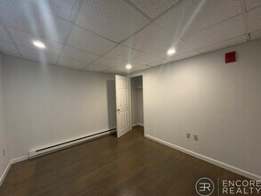 77 Park Dr in Boston, MA - Building Photo - Building Photo