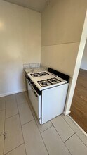 7722 Chapman Ave in Garden Grove, CA - Building Photo - Building Photo