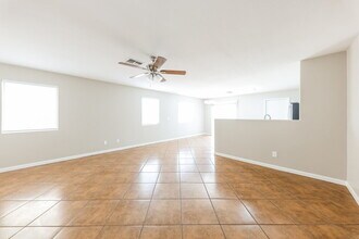 3213 S 63rd Ln in Phoenix, AZ - Building Photo - Building Photo