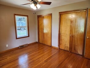 6618 South Dr in Mount Pleasant, WI - Building Photo - Building Photo