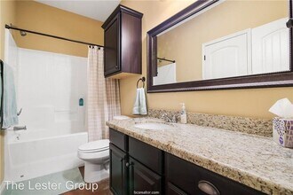 112 Kimber Ln in College Station, TX - Building Photo - Building Photo