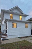 99 Eastern Ave in Somerville, NJ - Building Photo