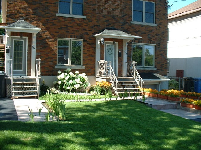 property at 438 La Fayette Boul