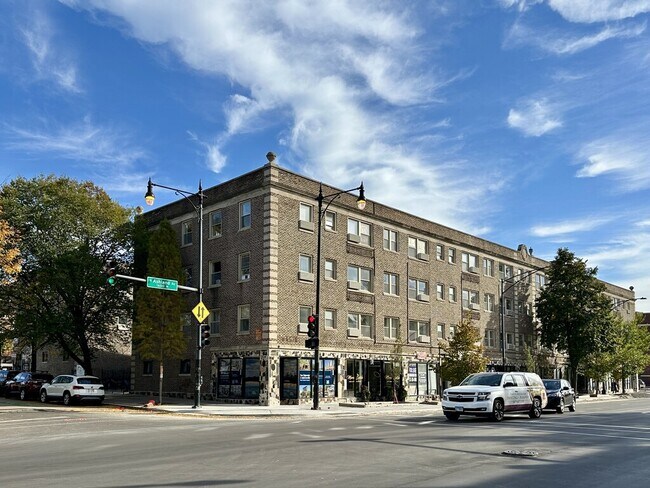 property at 1553 W Hollywood Ave