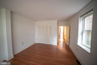 141 N 21st St in Philadelphia, PA - Building Photo - Building Photo