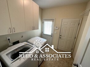 1383 Island Town Dr in Memphis, TN - Building Photo - Building Photo