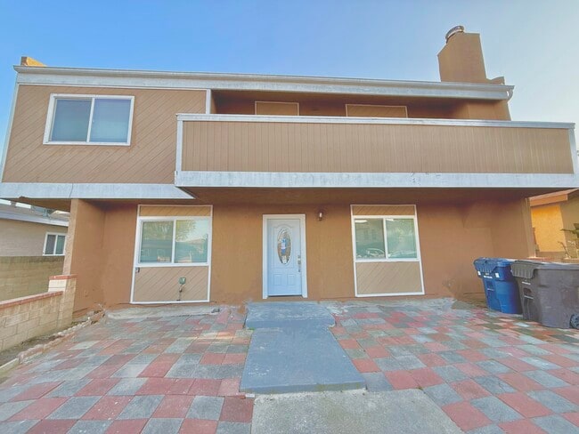 7782 Newman Ave, Unit 1, Unit 1