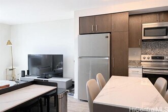 988 Halekauwila St in Honolulu, HI - Building Photo - Building Photo