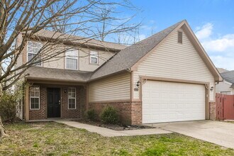 5223 Pin Oak Dr in Indianapolis, IN - Building Photo - Building Photo