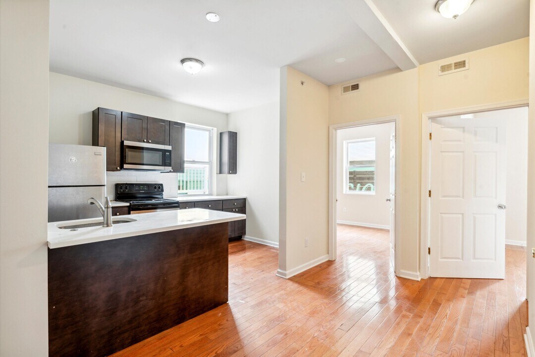 1519 N 16th St in Philadelphia, PA - Building Photo