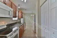 128 Cascade Dr photo'