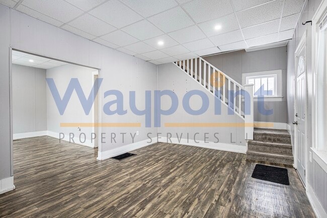 property at 912 Zeeland Ct NE