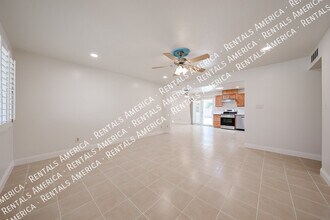 935 E Wesleyan Dr in Tempe, AZ - Building Photo - Building Photo
