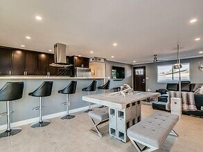 1125 E Marigold Ln in Tempe, AZ - Foto de edificio - Building Photo