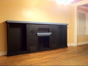 1502 N Springfield Ave, Unit 2 in Chicago, IL - Building Photo - Building Photo