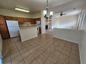 5747 Valle Alegre Pl NW in Albuquerque, NM - Building Photo - Building Photo