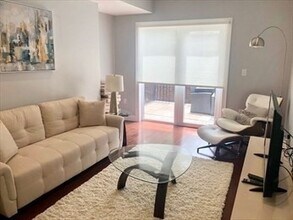 1699 Massachusetts Ave in Cambridge, MA - Building Photo - Building Photo