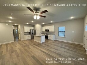 7153 Magnolia Pass in San Antonio, TX - Foto de edificio - Building Photo