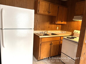702 S Edgewood Dr in Dothan, AL - Building Photo - Building Photo