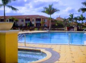 20230 Estero Gardens Cir in Estero, FL - Foto de edificio - Building Photo