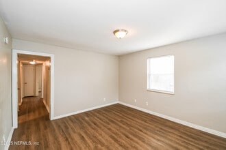 6418 Ballejo Ct N in Jacksonville, FL - Building Photo - Building Photo