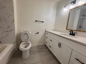 2910 Portsmouth Dr in Mesquite, TX - Building Photo - Building Photo