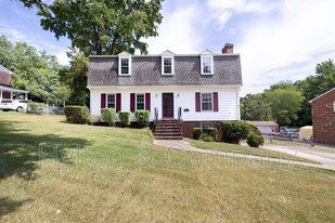 5003 Sandpiper Dr in Richmond, VA - Building Photo