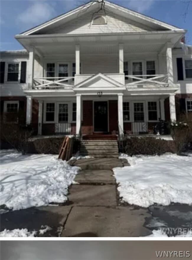 property at 153 Park Dr