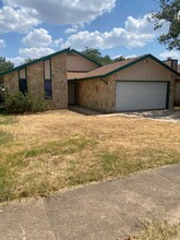 1307 Somerset Dr in Round Rock, TX - Building Photo - Building Photo