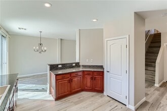 6171 Sierra Blue Ct in Las Vegas, NV - Foto de edificio - Building Photo