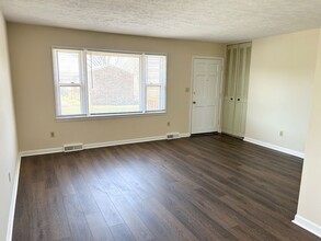 628 Mt Tabor Rd in Lexington, KY - Building Photo - Building Photo
