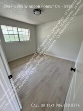 5984-5985 Windsor Forest Dr in Jacksonville, FL - Building Photo - Building Photo