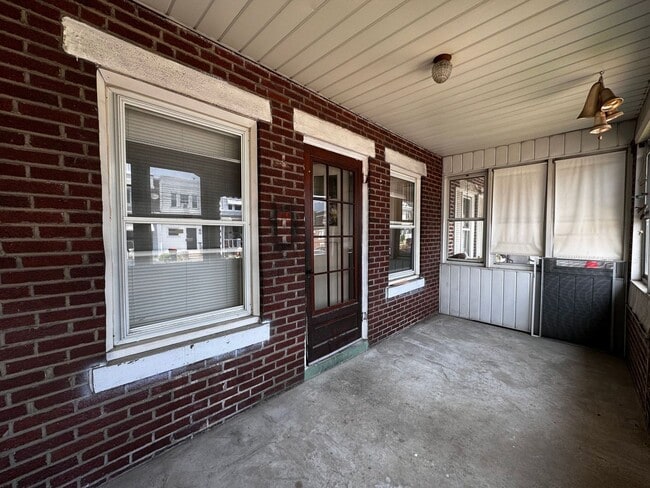930 McDowell Ave in Chester, PA - Building Photo - Building Photo