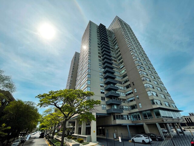 property at 6301 N Sheridan Rd