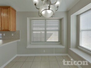 3123 Spring Ranch Ln in Spring, TX - Foto de edificio - Building Photo