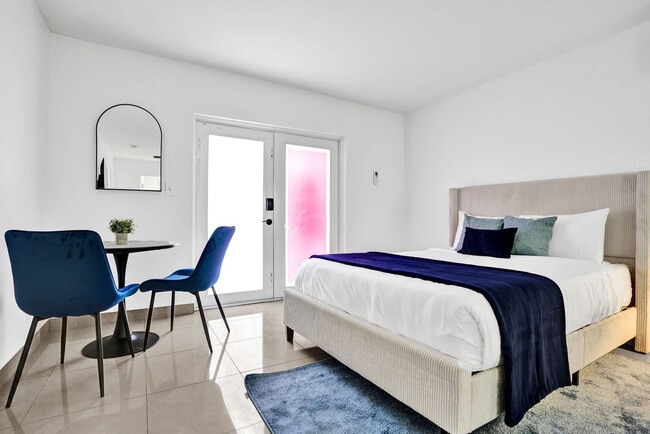 905 N Federal Hwy in Lake Worth Beach, FL - Building Photo - Building Photo