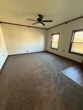 1213 High St in Leavenworth, KS - Building Photo - Building Photo