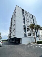1551 1st St S, Unit 301 in Jacksonville Beach, FL - Building Photo - Building Photo
