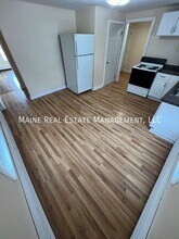28 Autumn St in Bangor, ME - Building Photo - Building Photo