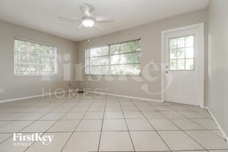 2161 Tropic Ave in Ft. Myers, FL - Building Photo - Building Photo