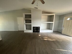 44840 Ramona Ave in Palm Desert, CA - Building Photo - Building Photo