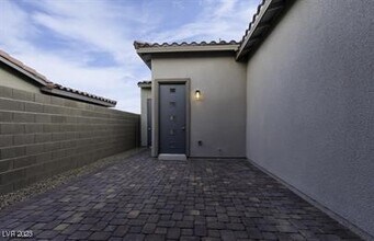 11598 Hatchling Ave in Las Vegas, NV - Building Photo - Building Photo